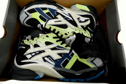 Balenciaga Runner Black/Lemon Green – photo 10