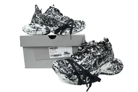 Balenciaga 3XL Black Graffiti – photo 7