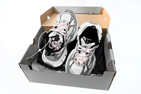 Balenciaga 3XL Grey/Red – photo 11