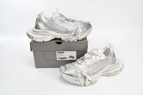 Balenciaga 3XL White – photo 10