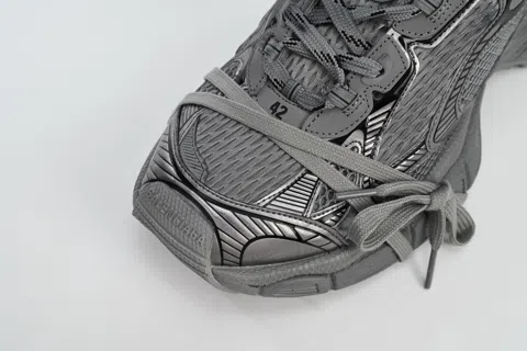 Balenciaga 3XL Grey – photo 8