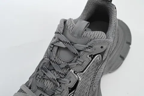 Balenciaga 3XL Grey – photo 5