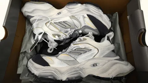 Balenciaga Cargo Cream/Grey – photo 11