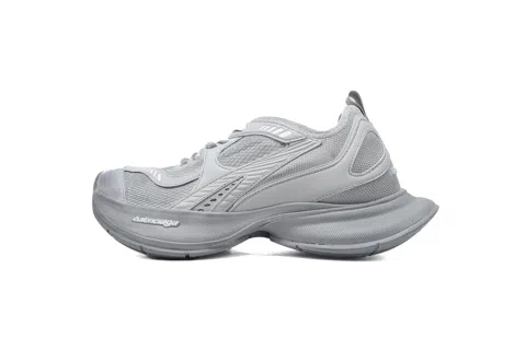Balenciaga Circuit Worn-Out - Grey