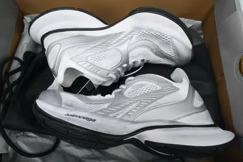 Balenciaga Circuit Worn-Out - White Silver – photo 8