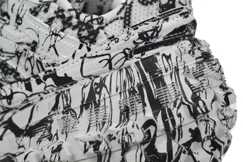 Balenciaga Defender White Graffiti – photo 5
