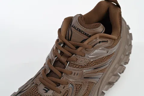 Balenciaga Defender Brown – photo 7