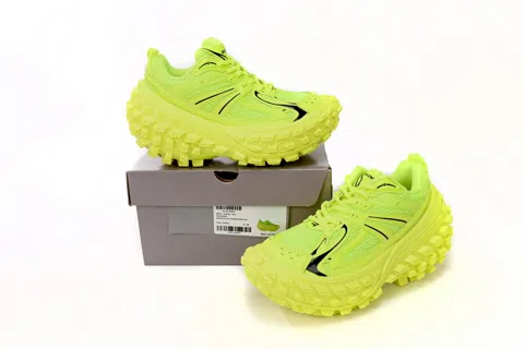 Balenciaga Defender Apple Green – photo 10