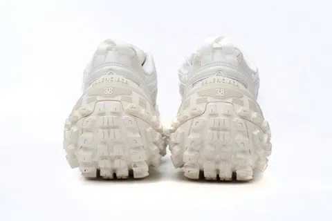 Balenciaga Defender Triple White – photo 4