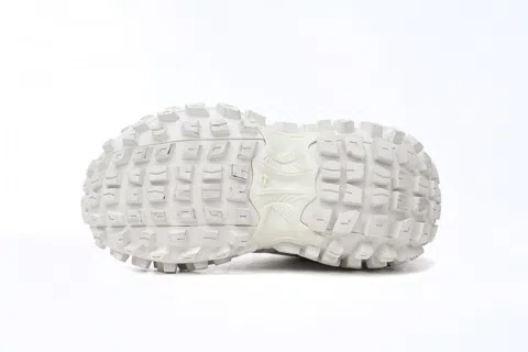 Balenciaga Defender Off-White – photo 5