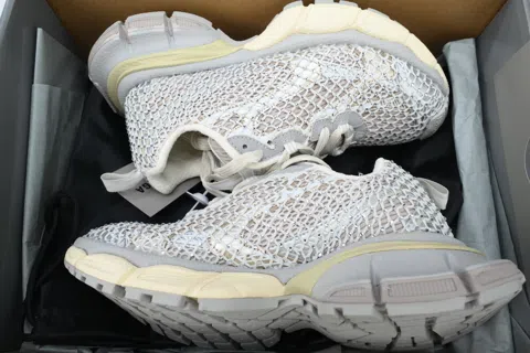 Balenciaga 3XL Champagne – photo 8