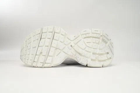 Balenciaga 3XL Triple White – photo 6