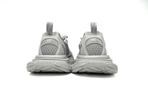 Balenciaga 3XL Grey – photo 6