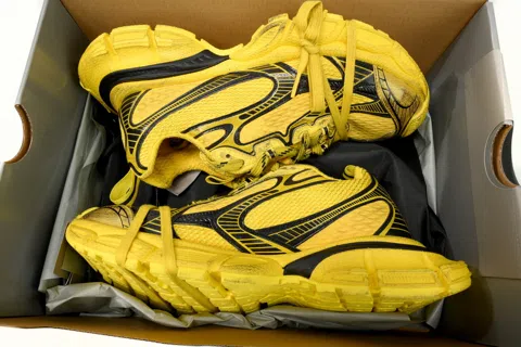 Balenciaga 3XL Yellow – photo 10
