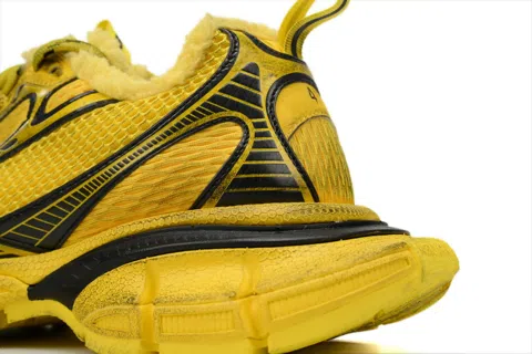 Balenciaga 3XL Yellow – photo 4