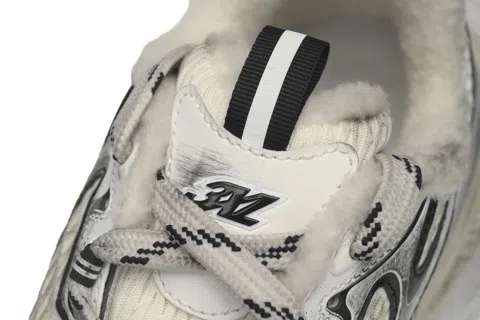Balenciaga 3XL Panda – photo 7
