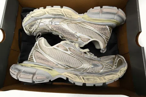 Balenciaga 3XL Light Cream – photo 10