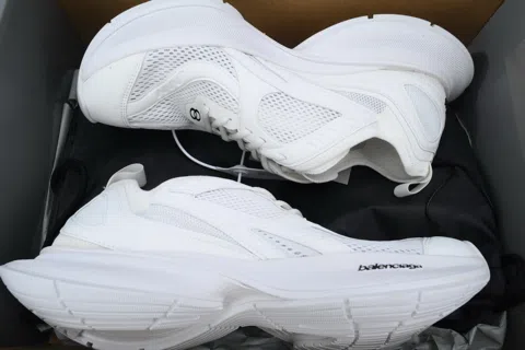 Balenciaga Running Shoes Triple White – photo 8