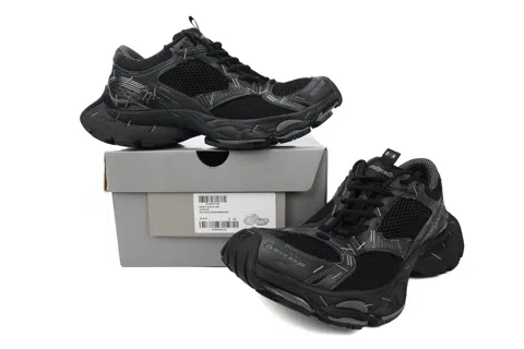 Balenciaga Sneakers Triple Black – photo 6