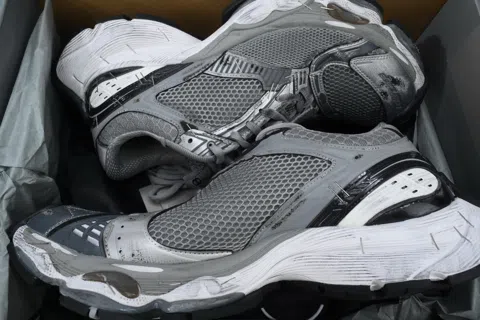 Balenciaga Sneakers Grey – photo 8