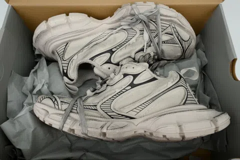 Balenciaga 3XL Worn-Out - Beige – photo 8