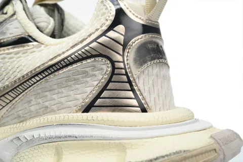 Balenciaga 3XL Champagne – photo 5
