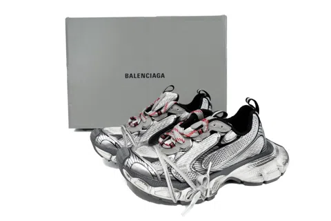 Balenciaga 3XL Grey/Red – photo 7