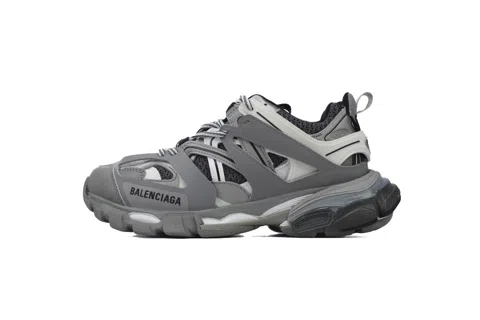 Grey/White/Black
