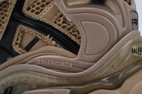 Balenciaga Running Shoes Dark Brown – photo 5
