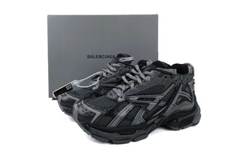 Balenciaga Runner Triple Black – photo 6