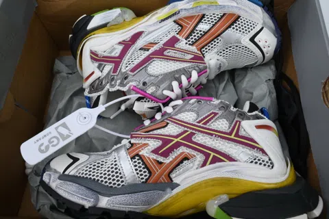 Balenciaga Runner Silver/Purple – photo 8