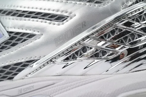 New Balance 1906R Day Chrome – photo 5