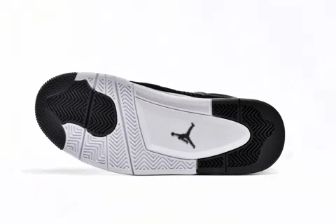 Air Jordan 4 Royalty – photo 5