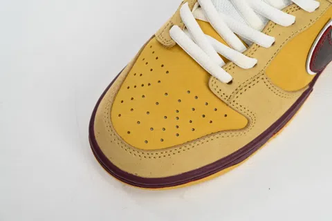 Concepts x Nike SB Dunk Low Yellow Lobster – photo 9