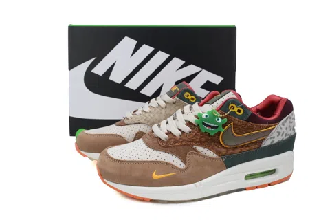 Nike Air Max 1 87 Luxe – photo 6