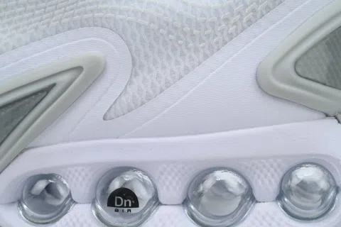 Nike Air Max Dn White Metallic Silver – photo 9