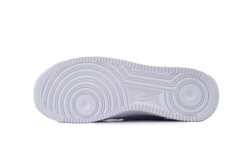 Nike Air Force 1 Low 07 Premium – photo 4