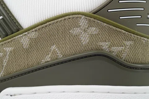 Louis Vuitton Trainer Olive Denim – photo 5