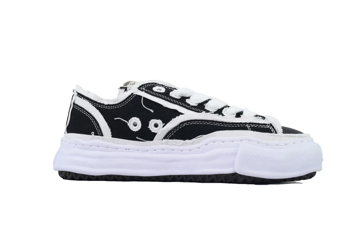 Maison Mihara Yasuhiro Sneakers Black/White – photo 2