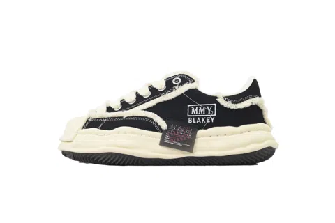 Maison Mihara Yasuhiro Sneakers Black