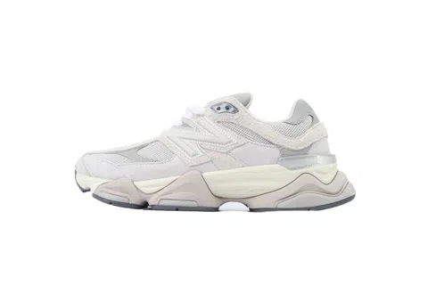 New Balance 9060 Grey