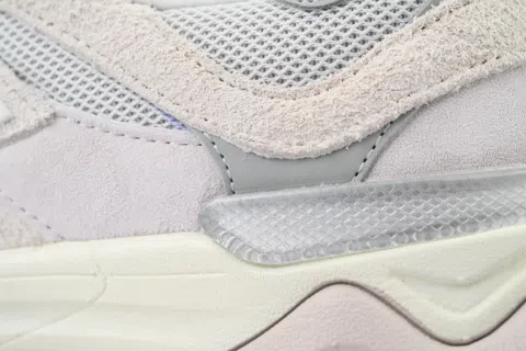New Balance 9060 Grey – photo 5