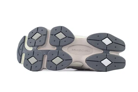 New Balance 9060 Grey – photo 4