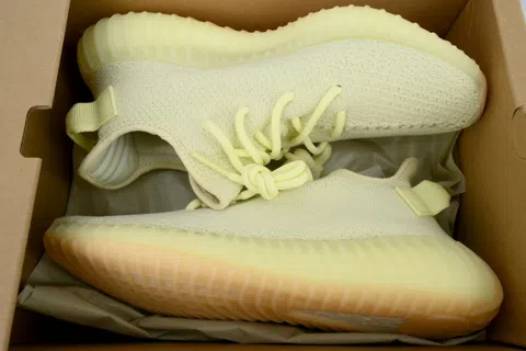 Yeezy Boost 350 V2 Butter – photo 8