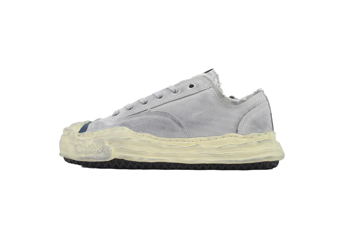 Maison Mihara Yasuhiro Sneakers Distressed Grey – photo 1