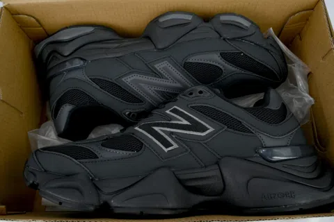 New Balance 9060 Black Cat – photo 8