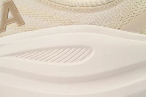 HOKA Bondi 9 Vanilla Birch – photo 5