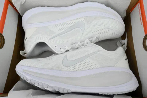 Nike Vomero 18 White Photon Dust – photo 8
