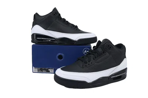 Fragment Design x Air Jordan 3 Black/White – photo 7