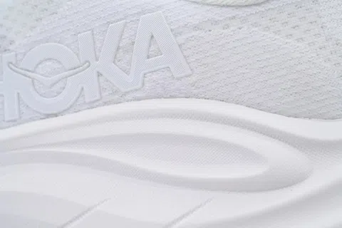 HOKA Clifton 10 Triple White – photo 5